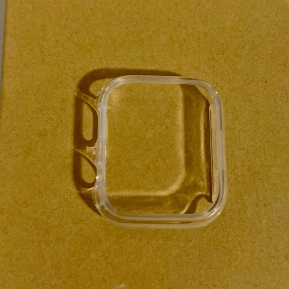 🍀 3/$15 NWOT Clear Apple Watch Bumper 41mm - Picture 3 of 5